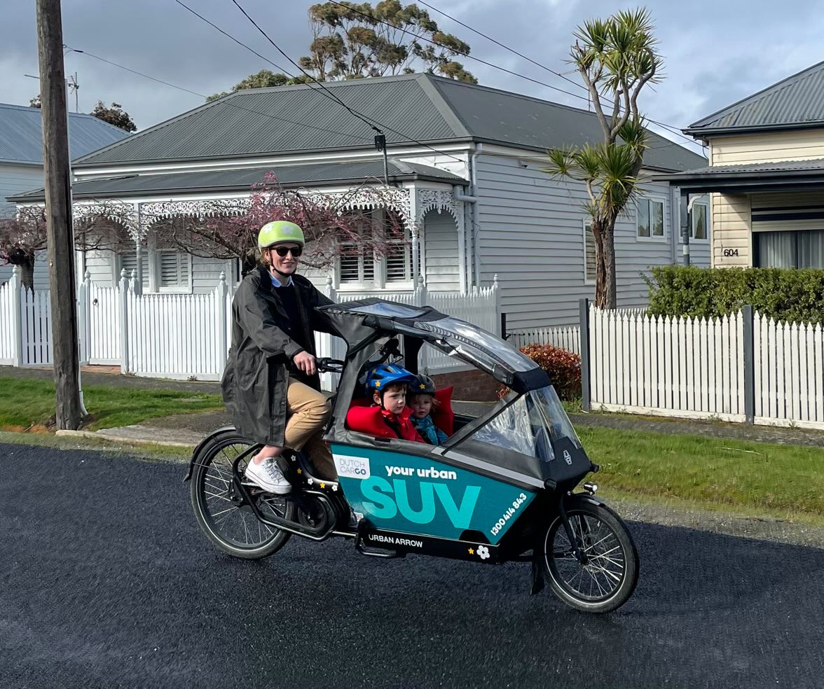 Alice & family riding their Urban Arrow around Ballarat