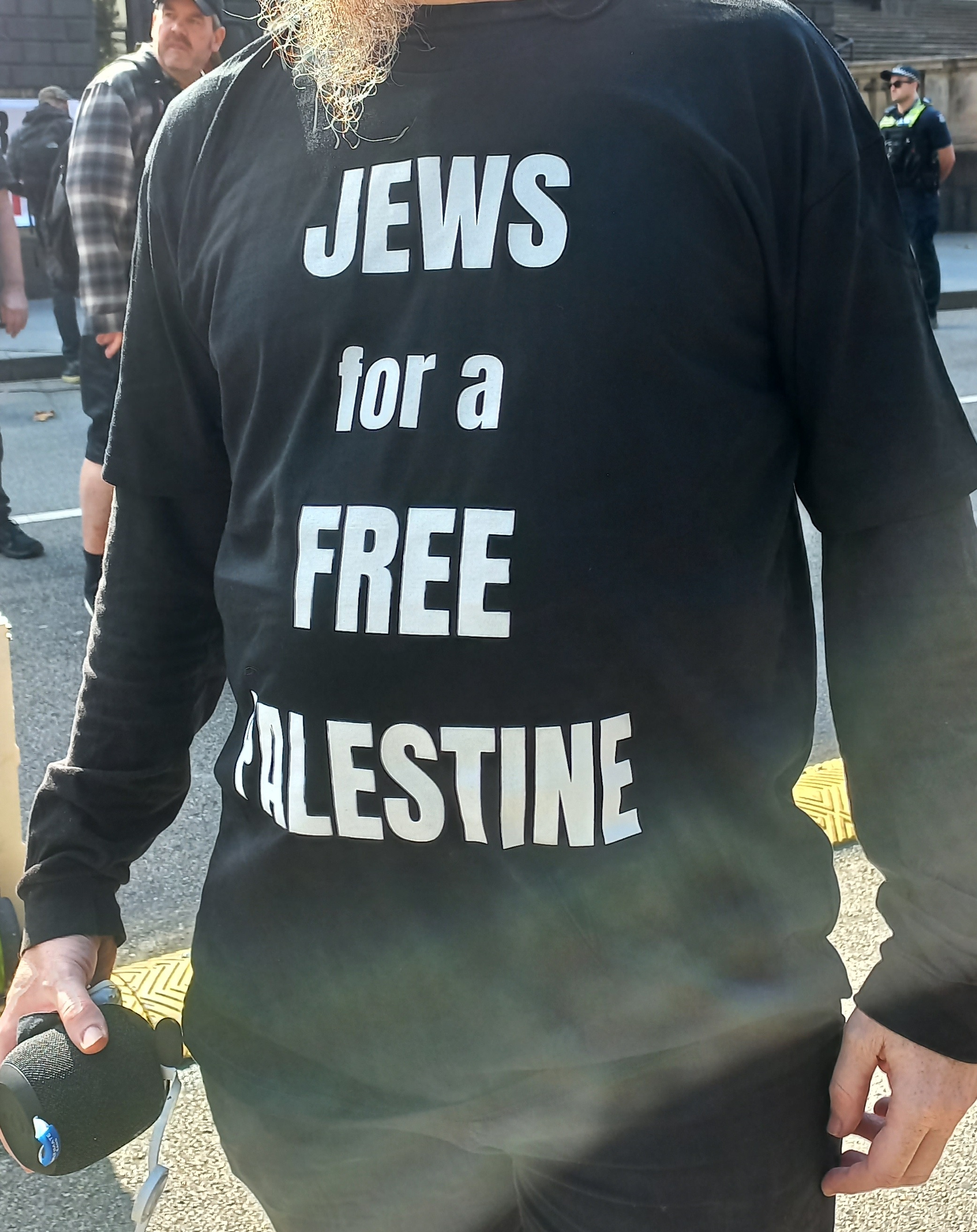 Jews for a free Palestine.