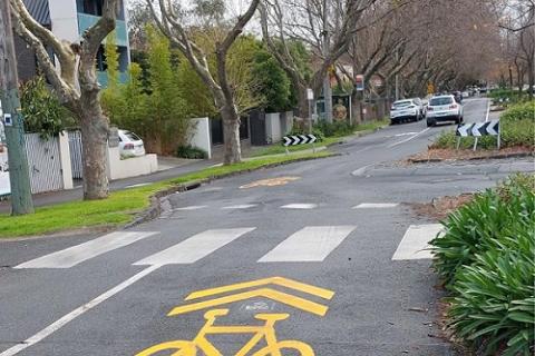 Bridge Street, Port Melbourne. Image credit: Port Phillip BUG