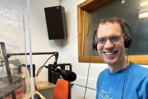 Thijs van der Heiden in the 3CR studio