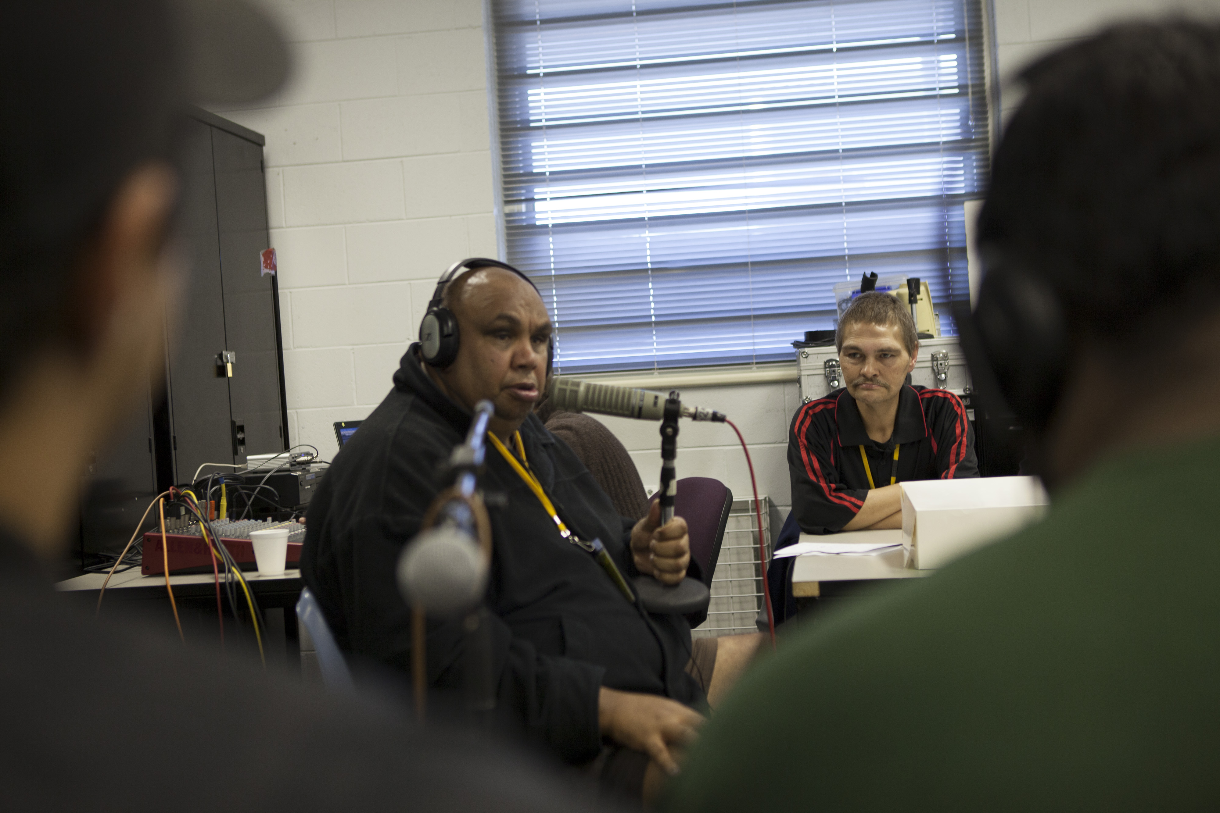 Kutcha Edwards and the late Gilla McGuinness live at Port Phillip Prison 2012