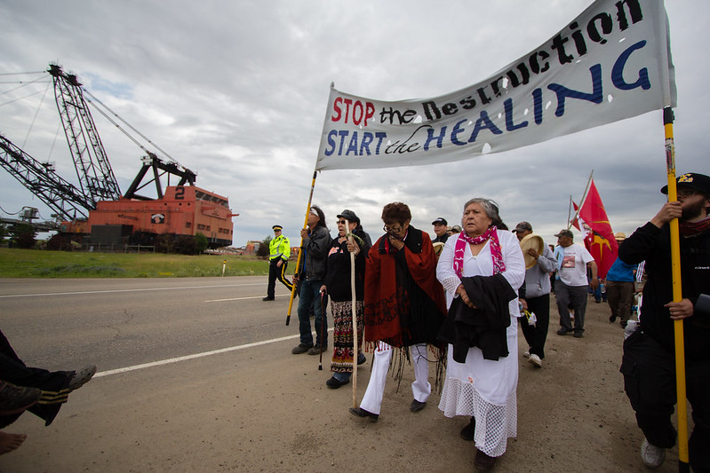 Tar sands Canada Healing Walk - Photo by Ben Powless