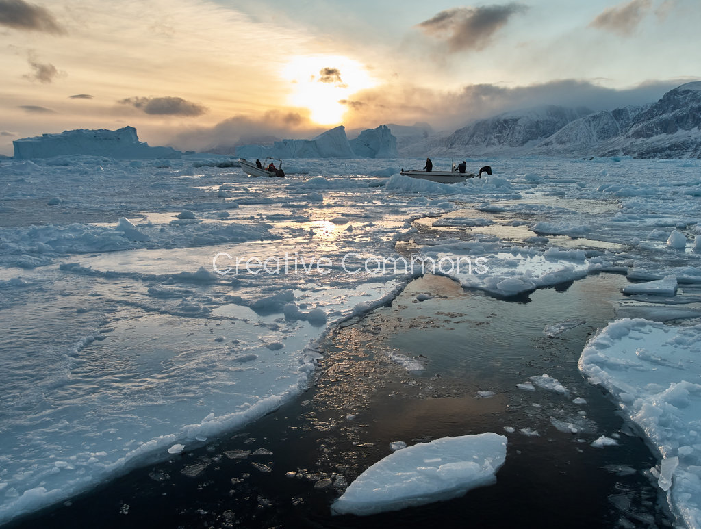 Arctic fishermen Photo: Adam Sebire Climate Visuals Uumannaq