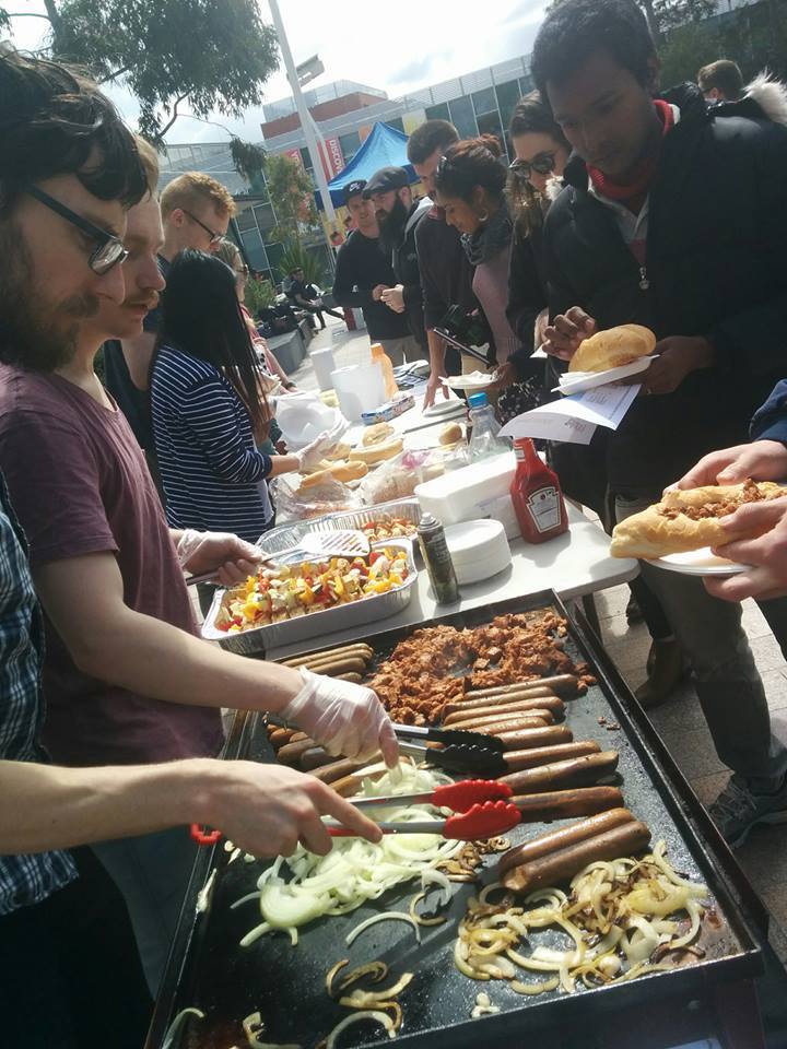 Image of a vegan bbq at Deakin University